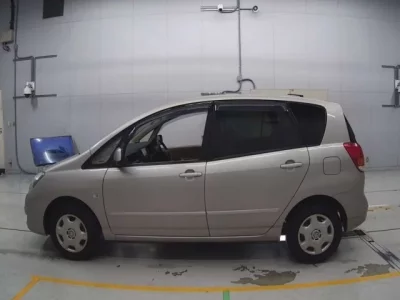 Toyota COROLLA SPACIO
