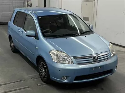 Toyota RAUM