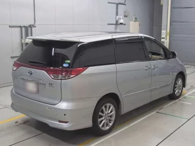Toyota ESTIMA HYBRID