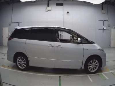 Toyota ESTIMA HYBRID