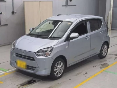 Daihatsu MIRA E S