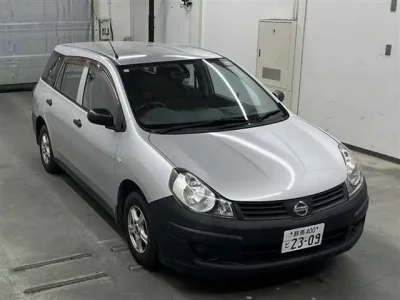 Nissan AD