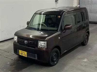Toyota PIXIS SPACE