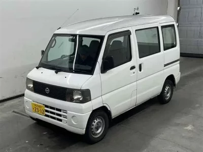 Nissan CLIPPER VAN