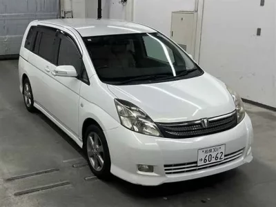 Toyota ISIS