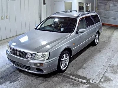 Nissan STAGEA