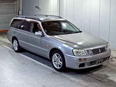 Nissan STAGEA