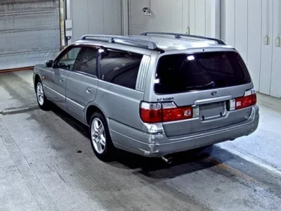 Nissan STAGEA