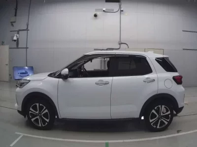 Daihatsu ROCKY
