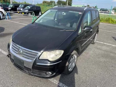 Volkswagen GOLF TOURAN