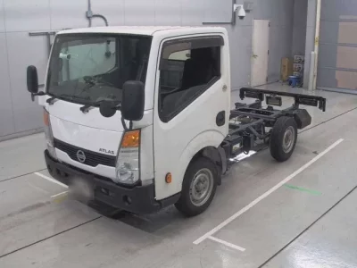 Nissan ATLAS