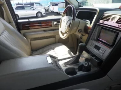 Ford LINCOLN NAVIGATOR