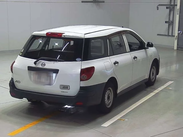 Nissan AD