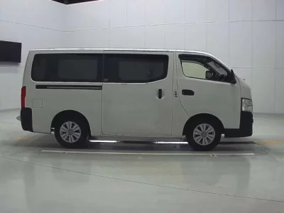 Nissan CARAVAN VAN