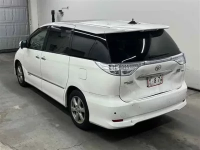 Toyota ESTIMA HYBRID