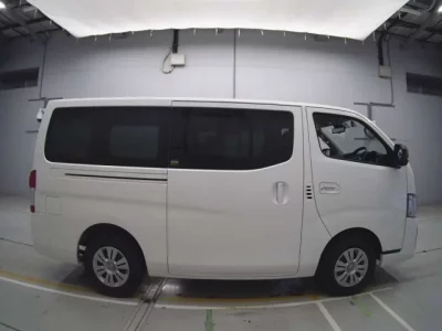 Nissan CARAVAN VAN
