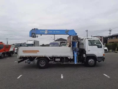 Nissan CONDOR