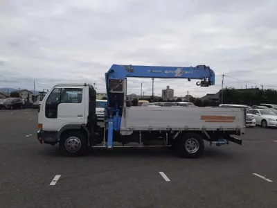Nissan CONDOR