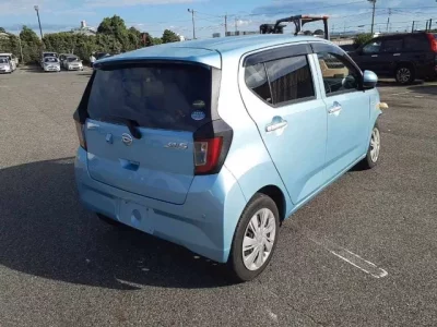 Daihatsu MIRA E S