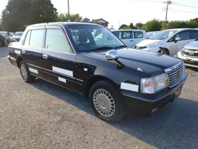 Toyota CROWN COMFORT