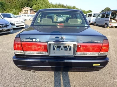 Toyota CROWN COMFORT
