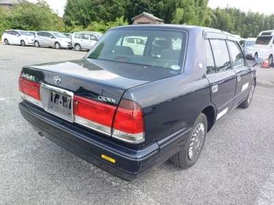 Toyota CROWN COMFORT