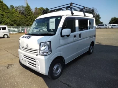 Nissan CLIPPER VAN