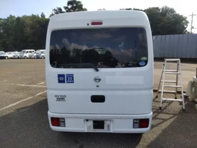 Nissan CLIPPER VAN