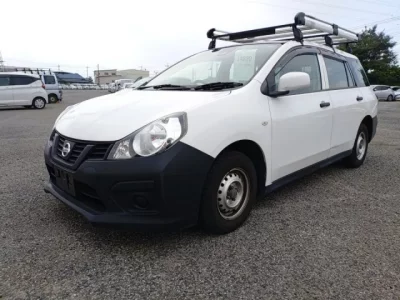 Nissan AD