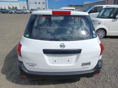 Nissan AD