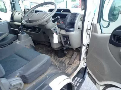 Nissan ATLAS