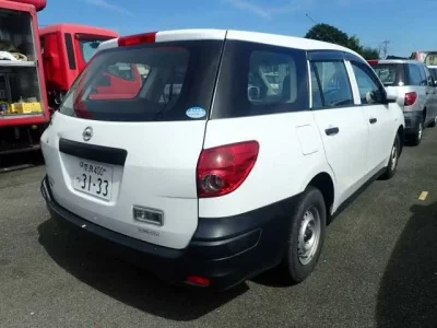 Nissan AD