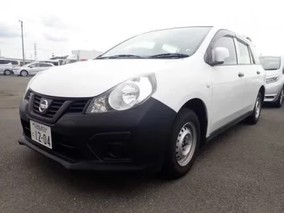 Nissan AD