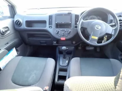 Nissan AD