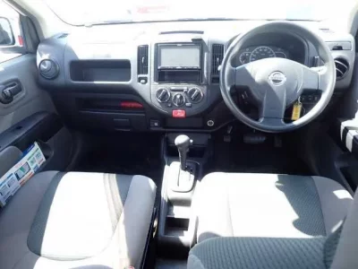 Nissan AD