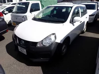 Nissan AD