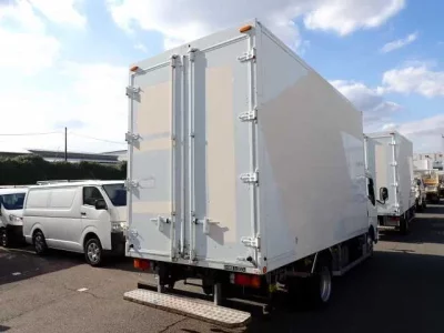 Nissan ATLAS