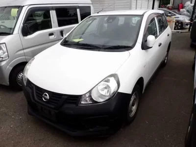 Nissan AD