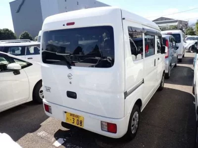 Nissan CLIPPER VAN