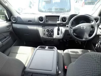 Nissan CARAVAN VAN