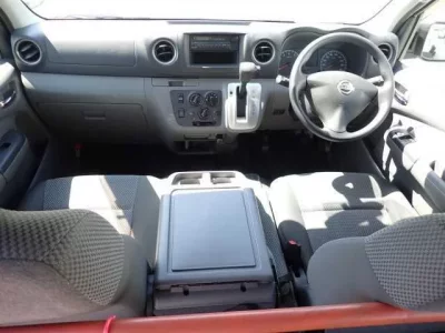Nissan CARAVAN VAN