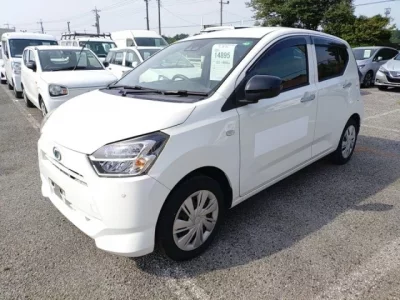 Daihatsu MIRA E S
