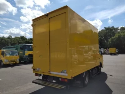 Mitsubishi CANTER