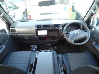 Mazda BONGO VAN