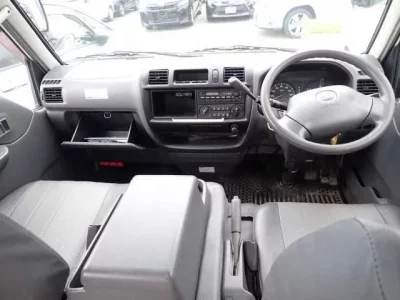Mazda BONGO VAN