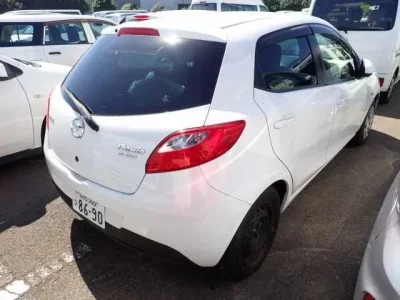 Mazda DEMIO