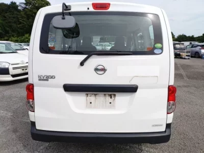 Nissan NV200