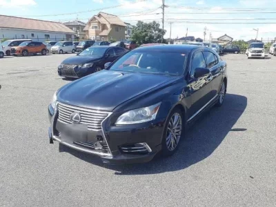 Lexus LS