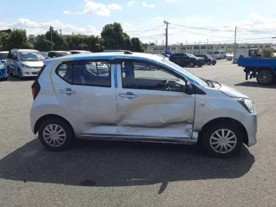 Daihatsu MIRA E S