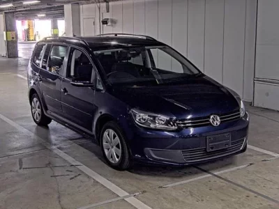 Volkswagen GOLF TOURAN